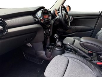 MINI Hatch 1.5 Cooper Auto Euro 6 (s/s) 5dr