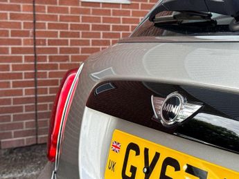 MINI Hatch 1.5 Cooper Auto Euro 6 (s/s) 5dr