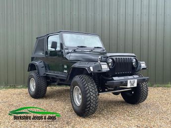 Jeep Wrangler 4.0L PETROL AUTO