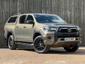 Toyota Hi Lux 2.8 D-4D Invincible X Auto 4WD Euro 6 (s/s) 4dr