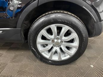 Land Rover Range Rover Evoque 2.2 SD4 Pure Auto 4WD Euro 5 (s/s) 5dr