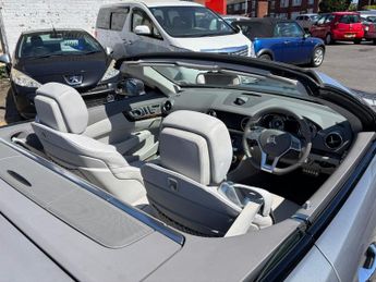 Mercedes-Benz SL 4.7 SL500 V8 BlueEfficiency G-Tronic Euro 5 (s/s) 2dr