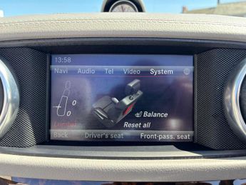 Mercedes-Benz SL 4.7 SL500 V8 BlueEfficiency G-Tronic Euro 5 (s/s) 2dr