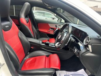 Mercedes-Benz CLA 1.3 CLA180 AMG Line (Premium Plus 2) Coupe 7G-DCT Euro 6 (s/s) 4