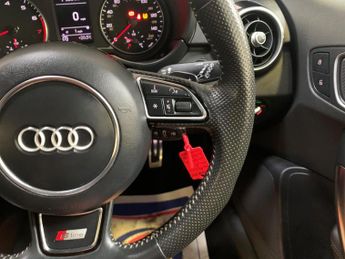 Audi A1 1.4 TFSI CoD S line Sportback S Tronic Euro 6 (s/s) 5dr