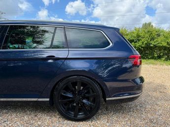 Volkswagen Passat 2.0 TDI BlueMotion Tech GT DSG Euro 6 (s/s) 5dr