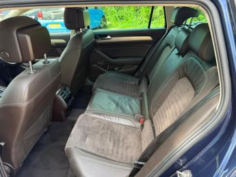 Volkswagen Passat 2.0 TDI BlueMotion Tech GT DSG Euro 6 (s/s) 5dr