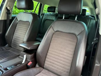 Volkswagen Passat 2.0 TDI BlueMotion Tech GT DSG Euro 6 (s/s) 5dr