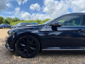 Volkswagen Passat 2.0 TDI BlueMotion Tech GT DSG Euro 6 (s/s) 5dr