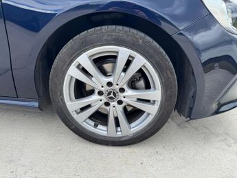 Mercedes-Benz A Class 1.6 A180 Sport (Premium) 7G-DCT Euro 6 (s/s) 5dr