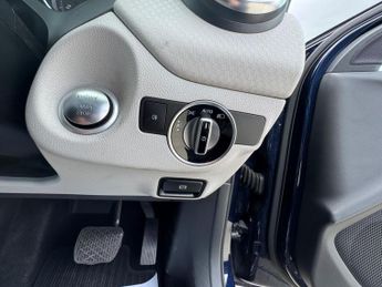 Mercedes-Benz A Class 1.6 A180 Sport (Premium) 7G-DCT Euro 6 (s/s) 5dr