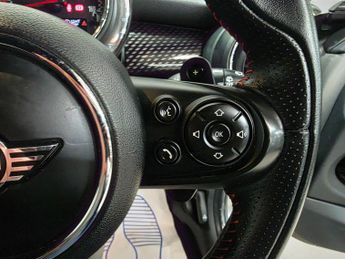 MINI Hatch 2.0 John Cooper Works Auto Euro 6 (s/s) 3dr