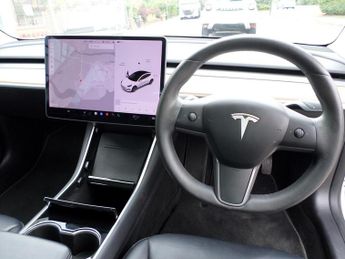 Tesla Model 3 (Dual Motor) Long Range Auto 4WDE 4dr