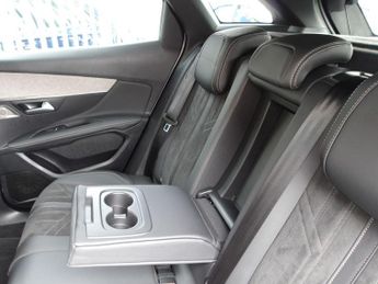 Peugeot 3008 1.2 PureTech GT Premium EAT Euro 6 (s/s) 5dr