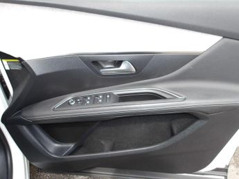 Peugeot 3008 1.2 PureTech GT Premium EAT Euro 6 (s/s) 5dr