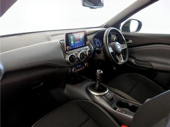 Nissan Juke 1.0 DIG-T N-Connecta Euro 6 (s/s) 5dr