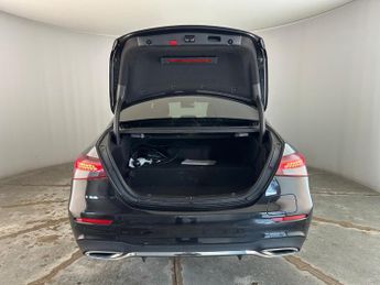 Mercedes-Benz E Class 2.0 E300e 13.5kWh AMG Line Edition G-Tronic+ Euro 6 (s/s) 4dr