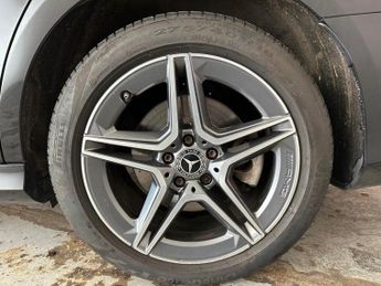 Mercedes-Benz E Class 2.0 E300e 13.5kWh AMG Line Edition G-Tronic+ Euro 6 (s/s) 4dr