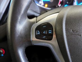 Ford Transit Courier 1.0 EcoBoost Limited L1 Euro 6 5dr