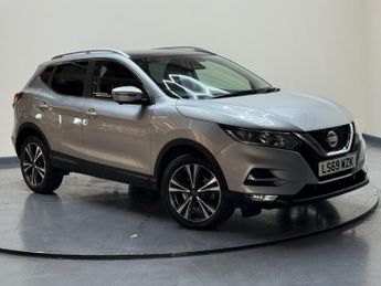 Nissan Qashqai 1.3 DIG-T N-Connecta Euro 6 (s/s) 5dr