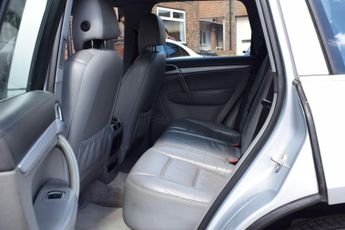 Porsche Cayenne 4.8 S Tiptronic S AWD 5dr