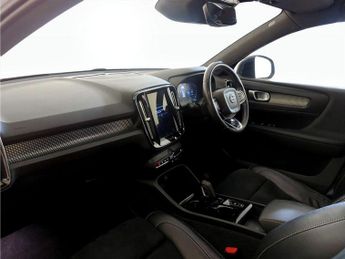 Volvo XC40 1.5h T5 Twin Engine Recharge 10.7kWh R-Design Auto Euro 6 (s/s) 