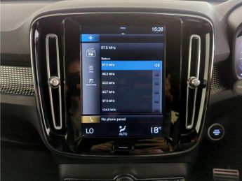 Volvo XC40 1.5h T5 Twin Engine Recharge 10.7kWh R-Design Auto Euro 6 (s/s) 