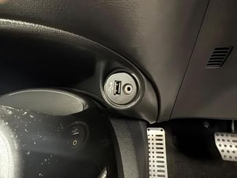 Nissan Juke 1.6 DIG-T Nismo CVT 4WD Euro 5 5dr