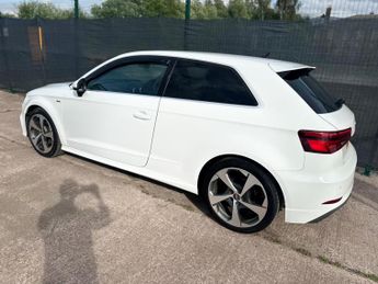 Audi A3 1.4 TFSI CoD S line S Tronic Euro 6 (s/s) 3dr