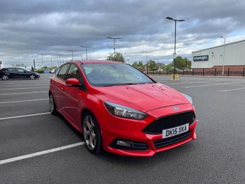 Ford Focus 2.0T EcoBoost ST-2 Euro 6 (s/s) 5dr