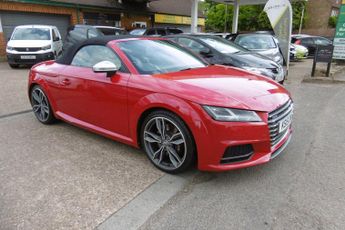 Audi TT 2.0 TFSI Roadster quattro Euro 6 (s/s) 2dr