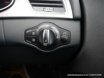 Audi A4 Avant 2.0 TFSI SE S Tronic quattro Euro 5 (s/s) 5dr