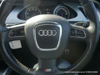 Audi A4 Avant 2.0 TFSI S line S Tronic quattro Euro 5 5dr