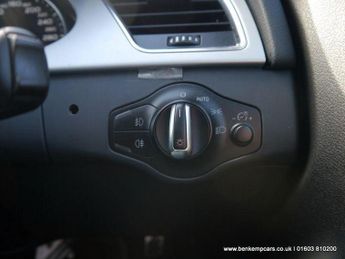 Audi A4 Avant 2.0 TFSI S line S Tronic quattro Euro 5 5dr