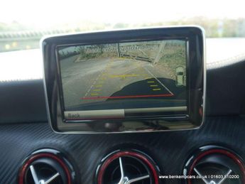 Mercedes-Benz A Class 2.0 A45 AMG SpdS DCT 4MATIC Euro 6 (s/s) 5dr