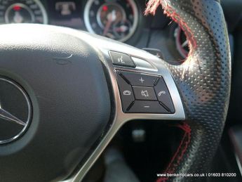 Mercedes-Benz A Class 2.0 A45 AMG SpdS DCT 4MATIC Euro 6 (s/s) 5dr