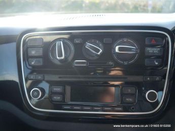 Volkswagen up! 1.0 High up! ASG Euro 5 5dr