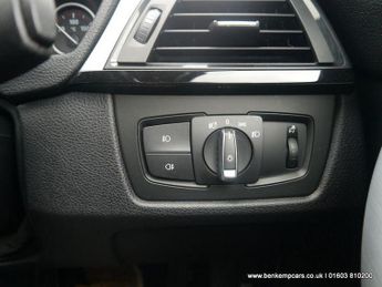 BMW 3 Series 2.0 320d SE Touring Auto Euro 5 (s/s) 5dr