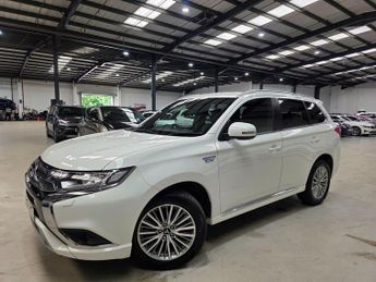 Mitsubishi Outlander 2.4h TwinMotor 13.8kWh Dynamic CVT 4WD Euro 6 (s/s) 5dr