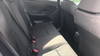 Toyota Yaris 1.5 VVT-h Design E-CVT Euro 6 (s/s) 5dr