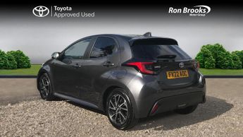 Toyota Yaris 1.5 VVT-h Design E-CVT Euro 6 (s/s) 5dr