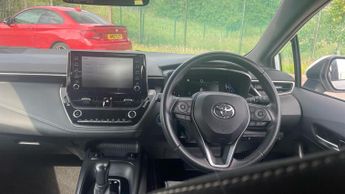 Toyota Corolla 1.8 VVT-h Icon Touring Sports CVT Euro 6 (s/s) 5dr