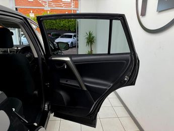 Toyota RAV4 2.0 V-Matic Icon Multidrive S 4WD Euro 5 5dr