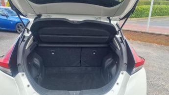 NISSAN LEAF ELECTRIC HATCHBACK N-CONNECTA 5DR AUTOMATIC