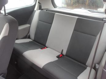 Renault Clio 1.2 16v Extreme 3dr