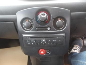 Renault Clio 1.2 16v Extreme 3dr