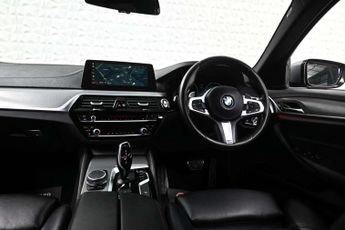 BMW 5 Series 2.0 520d M Sport Auto Euro 6 (s/s) 4dr