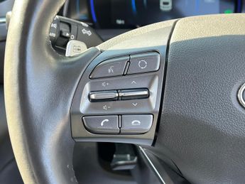 Hyundai IONIQ 38.3kWh Premium Auto 5dr
