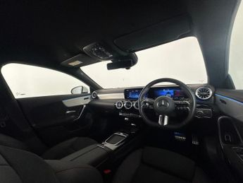 Mercedes-Benz CLA 1.3 CLA200h MHEV AMG Line (Executive) Coupe 7G-DCT Euro 6 (s/s) 