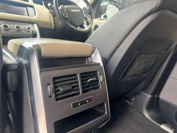 LAND ROVER RANGE ROVER SPORT 3.0 SD V6 HSE Dynamic SUV 5dr Diesel Auto 4WD Euro 5 (s/s) (292 